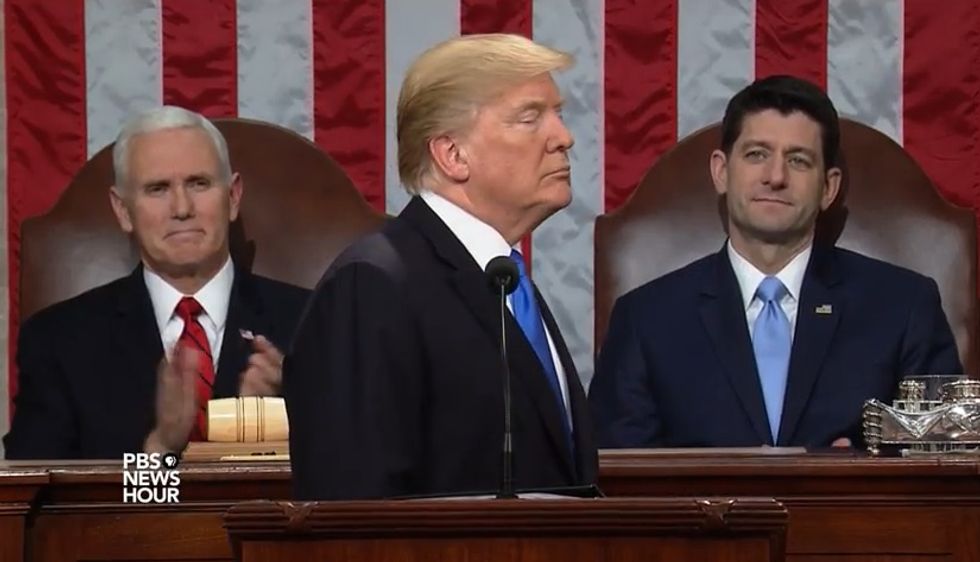 Donald Trump Reads State Of The Union Speech Without Shitting Own Pants, Is Presidential AF
