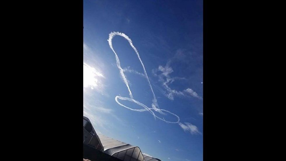 SKYPENIS!