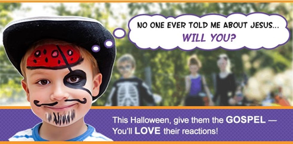 Sundays With The Christianists: Give Jesus-Comics This Halloween To Be The Worst House On The Block