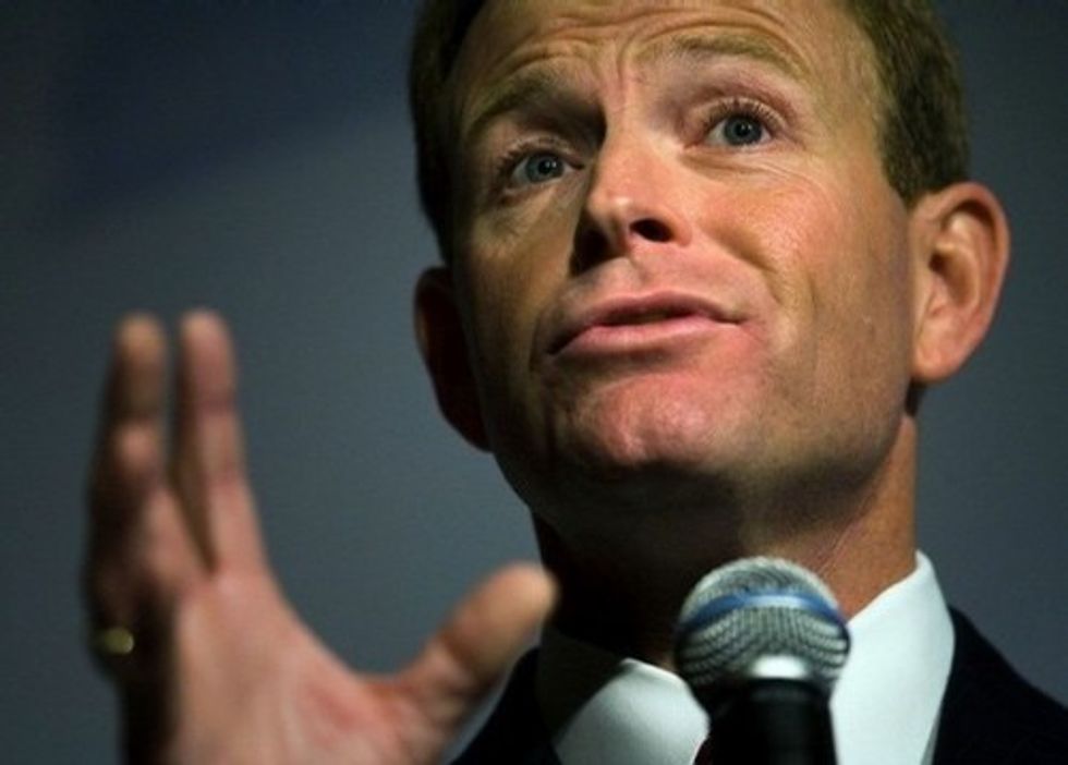 Tony Perkins Knows Soldiers Wouldn't Sext Ladies Their Dicks If There Weren't All These Queers Around