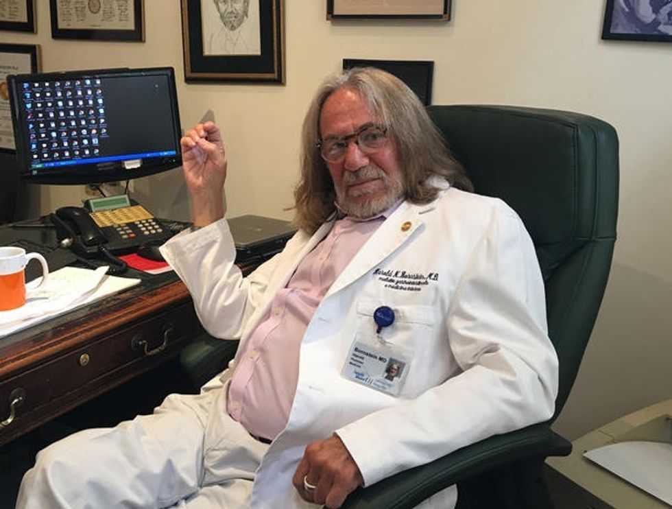 Donald Trump's Doctor Every Bit As Professional As Anyone Else In His Organization, God Help Us