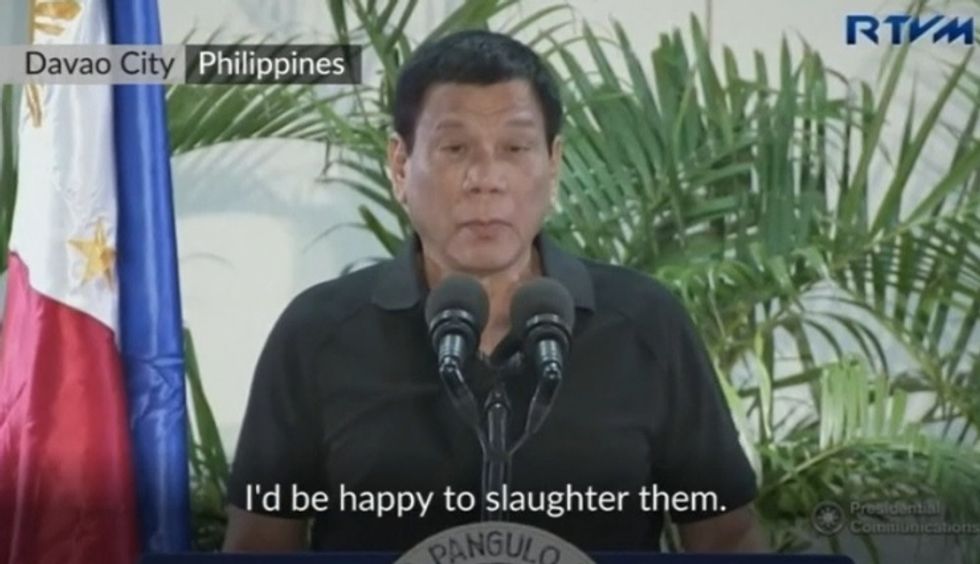 Donald Trump Tells Philippines Dictator He's Doing Terrific Job (OF MURDER)