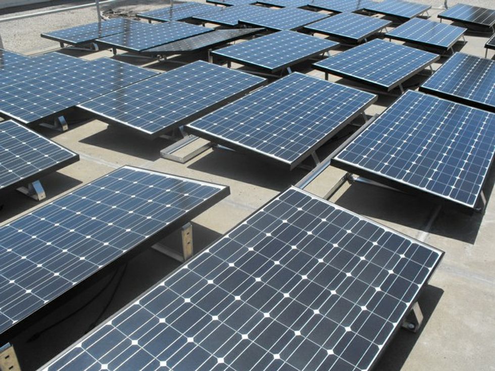 Montana Utility Commission Gonna Put Stupid Sun Out Of Business, Tell You What