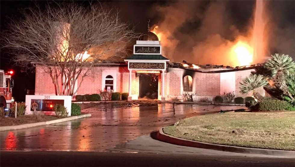 After Texas Mosque Burns Down, Local Jews Offer Synagogue, Because Decent People Do That