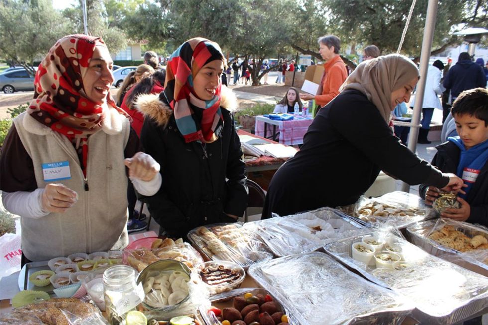 Nice Time: Tucson Can't Get Enough Of Syrian Refugees' Baked Sweets, Because Yum!