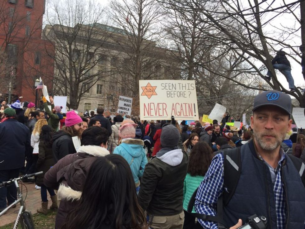 Guest Post From A Minnesota Lawyer Knee-Deep In The Refugee Ban Sh*t