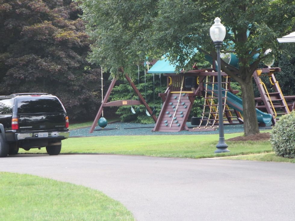 Nice Time Update! DC Shelter Gets Obama Girls' Playground Without Any Trump On It