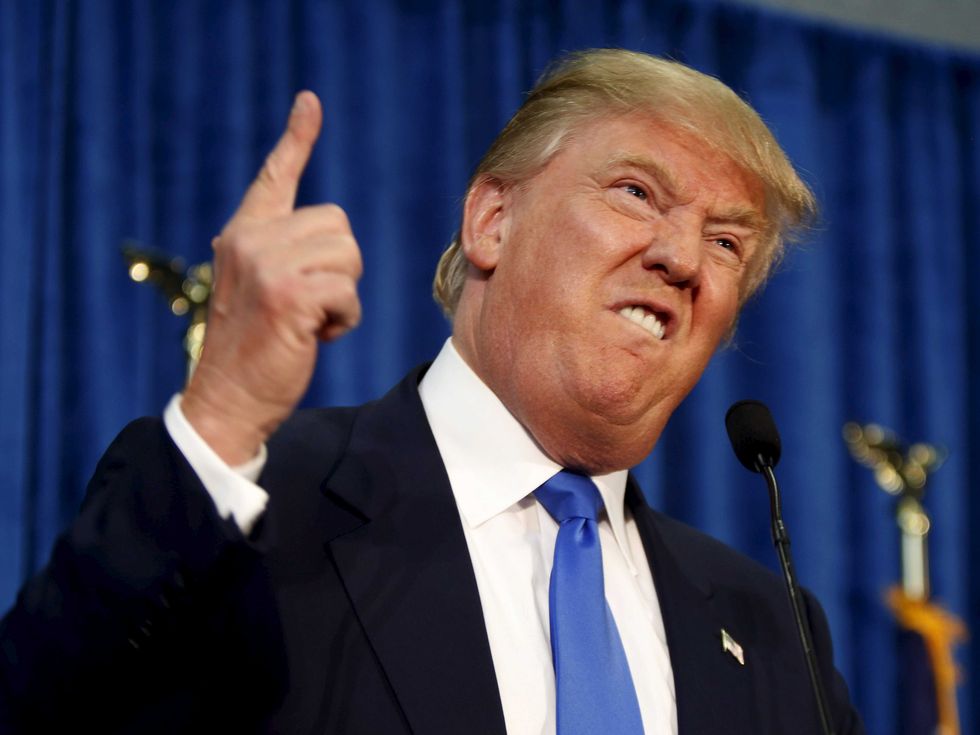 Donald Trump Will Build A Wall Around Syrian Refugees, And He'll Make The Ay-Rabs Pay For It!