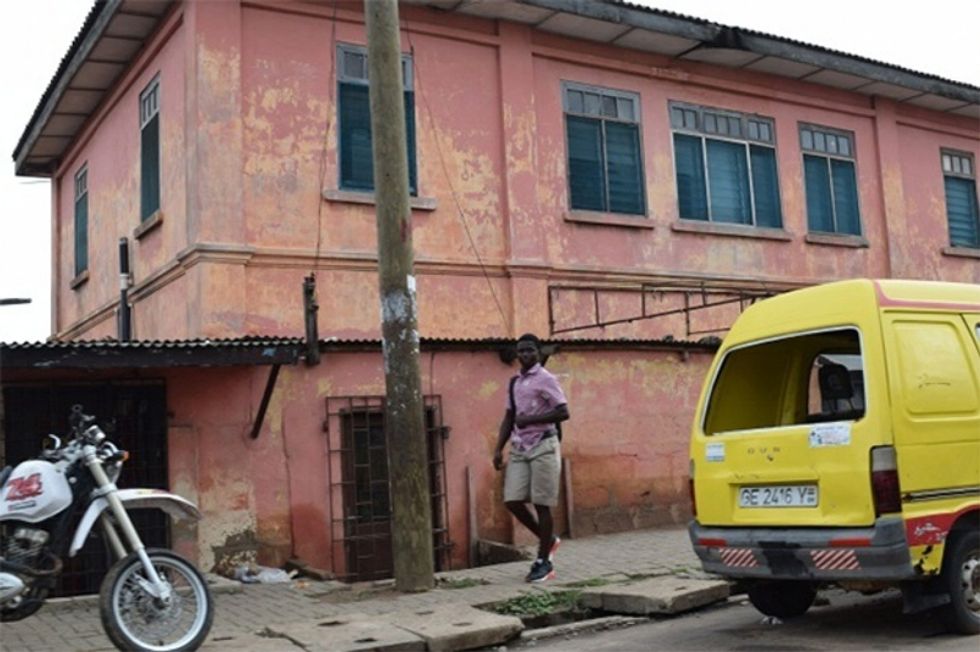 Story Of Mob-Run Fake 'U.S. Embassy' In Ghana Would Make A Pretty Good Movie, We Bet