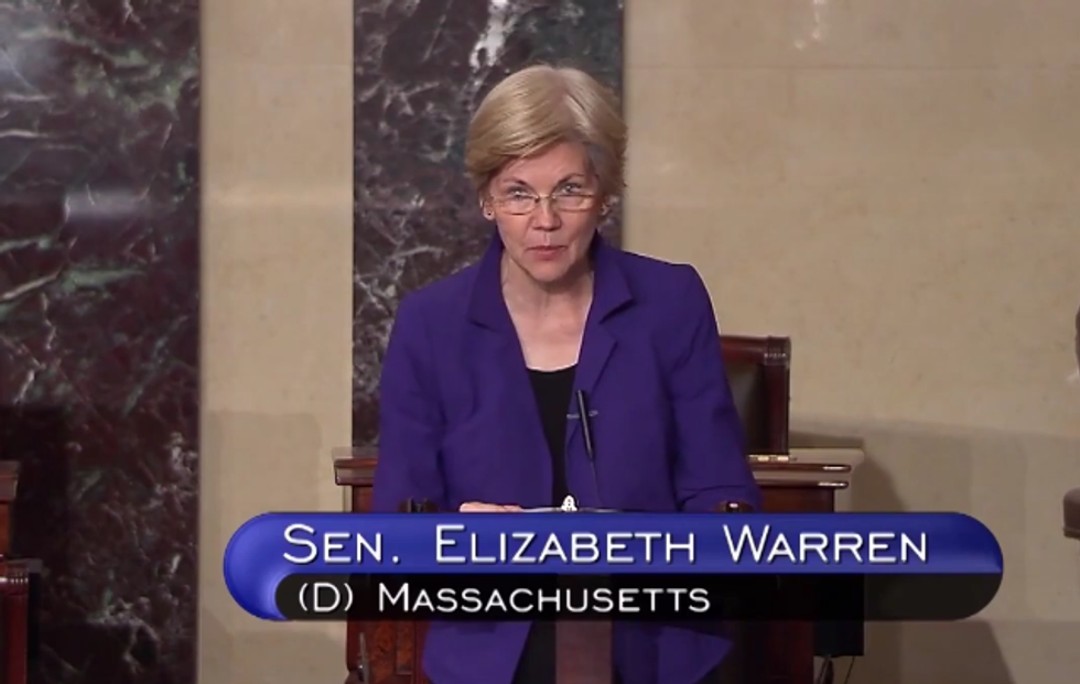 Elizabeth Warren Still Fully Prepared To Kick Donald Trump's Ass