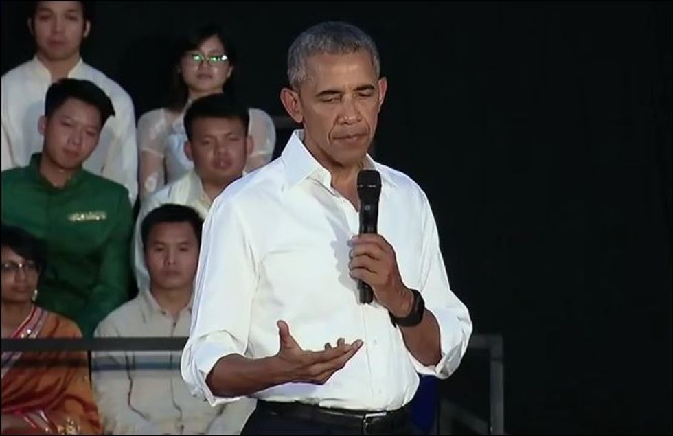 Obama Not Wearing Wedding Ring In Laos, Probably For Gay Muslim Reasons (Again)