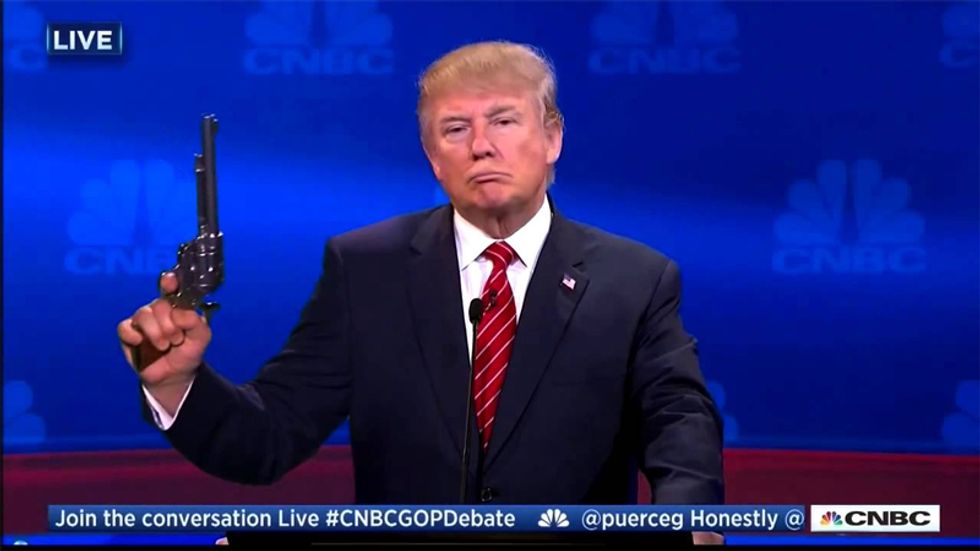 Donald Trump's 'Shoot Somebody' Plan Gets Big Thumbs Up From Supporters