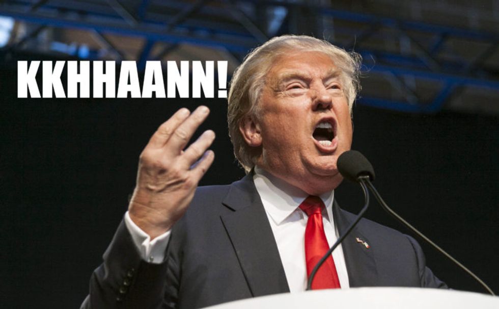 Parents Of Dumb Muslim War Hero Continue Doing Terrorism To Donald Trump
