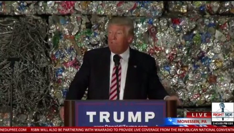 Donald Trump Is Best Populist Guy, Will Do Populism So Great Your Head Will Spin Right Off Your Body