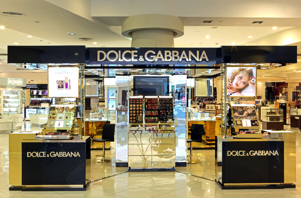 Disgusting Pregnant Belly Just Not A Part Of Fancy Dolce & Gabbana Make-Up Counter Look