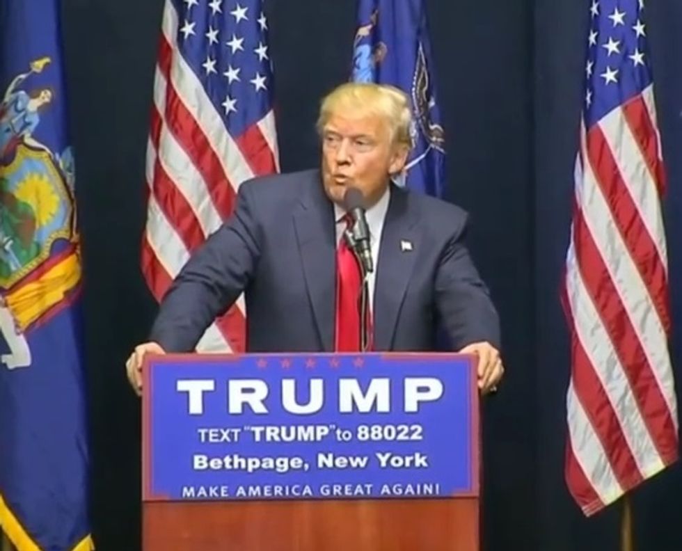 Donald Trump Suddenly Gandhi, Won't Let Crowd Pummel Protester Even A Little