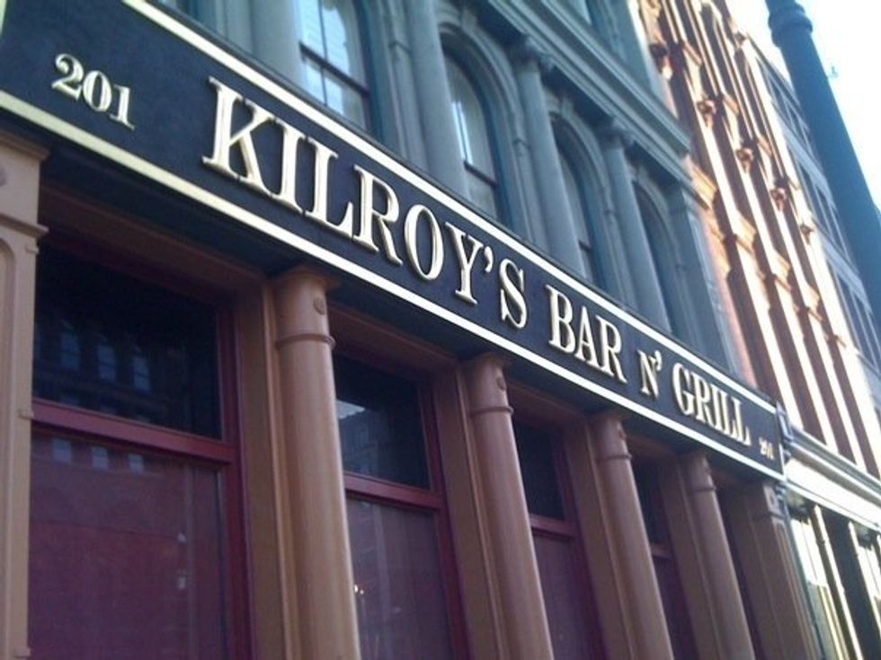 Restaurant Manager Rips Lick Knob Customer Into Tiny Pieces, Scatters Them To The Wind