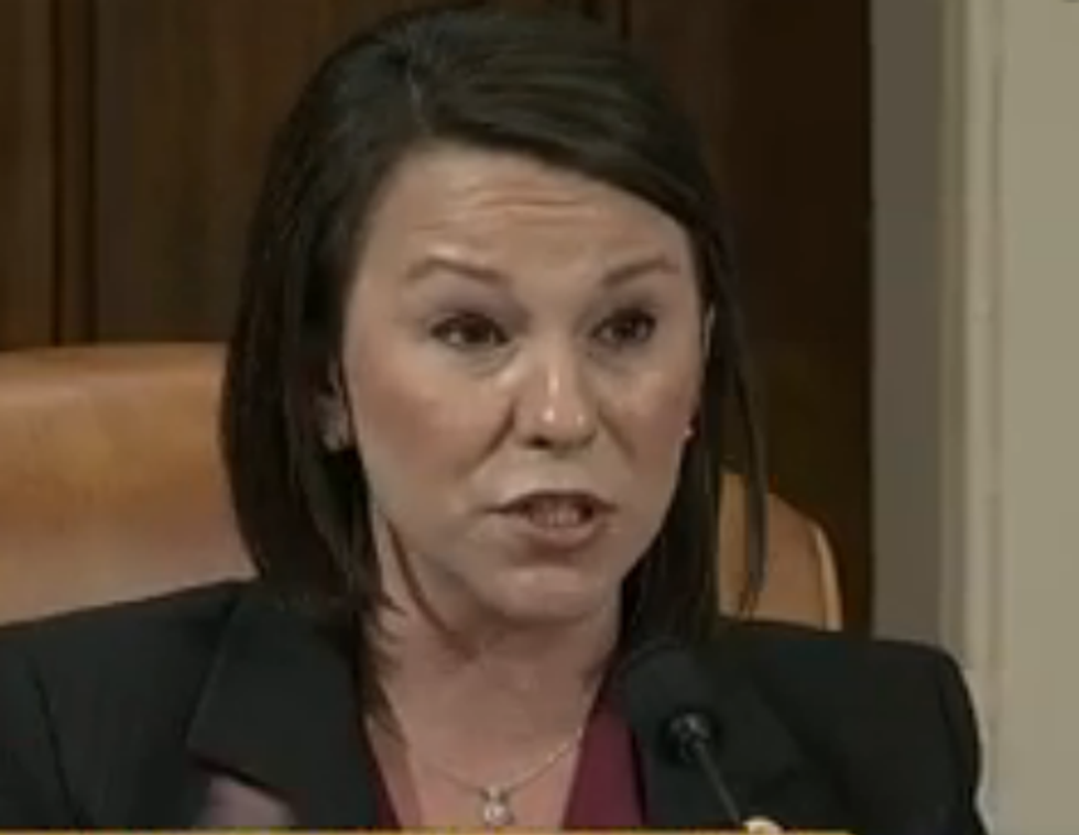 Hillary To Kappa Kappa Gamma On Benghazi Committee: WTF Are You Even Talking About?