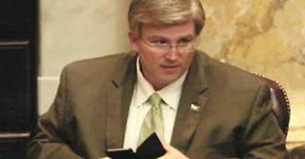 Justin Harris Diddles Kids' Welfare Committee, Must 'Rehome' It To Better Vice-Chairman