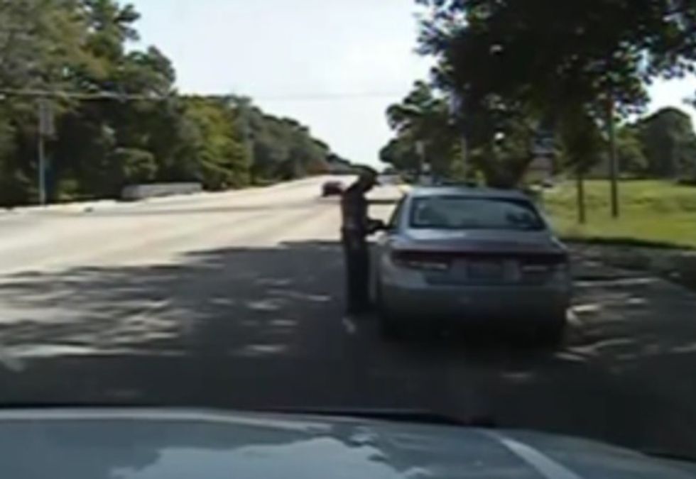 Sandra Bland Arrest Video Explains Nothing About Her Death, Everything About Dick Texas Cop