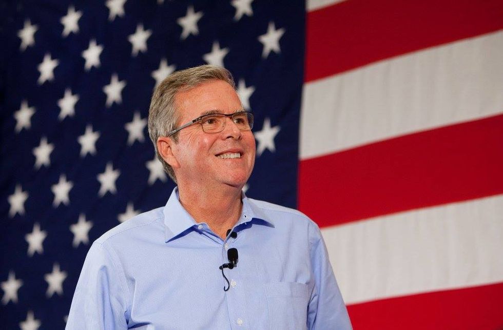 Jeb Bush Tax Returns Reveal He's F*cking Rich