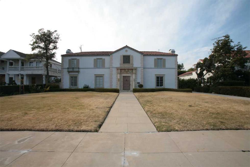 Rich A-Holes Guzzling California's Last Drops Of Water Because 'We're Not All Equal'