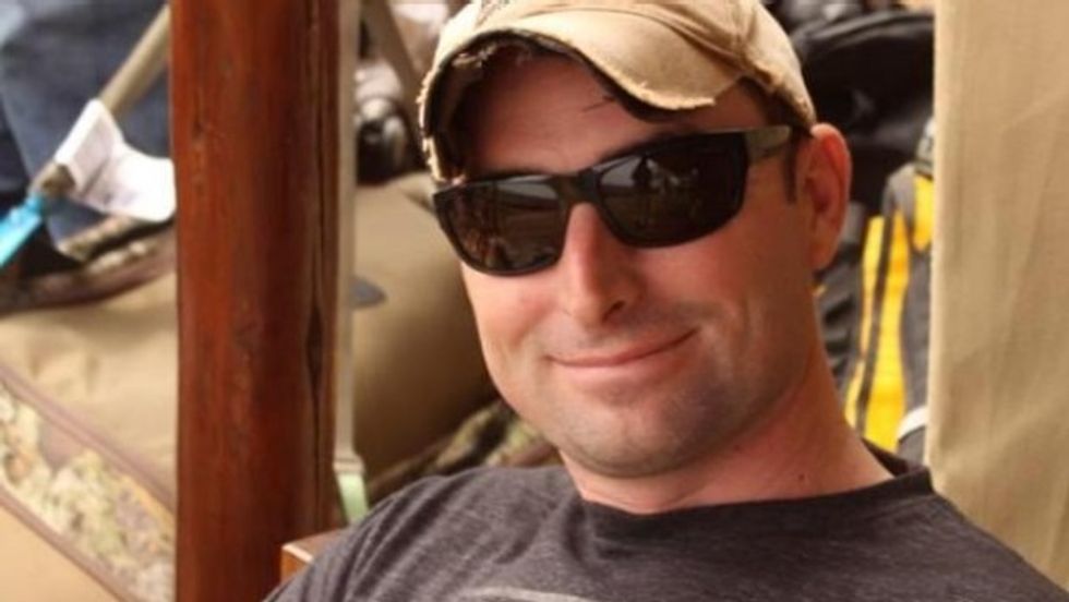 Texas Oil Heir Finds Secret Of Happiness: Murdering Endangered Rhinos