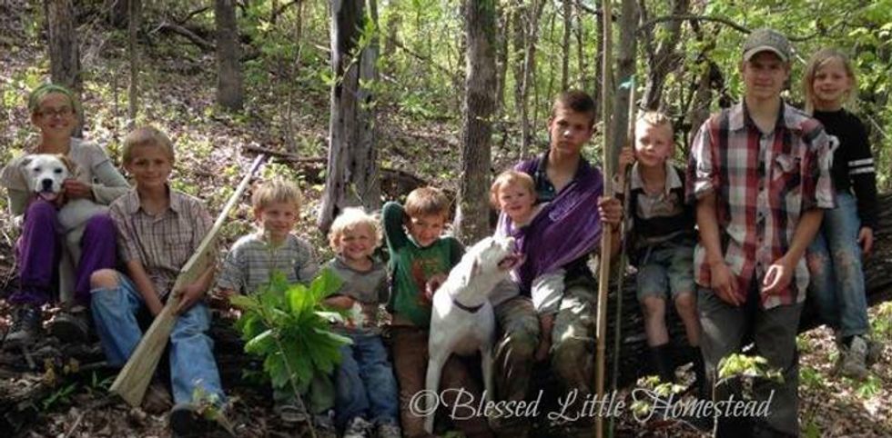 Kentucky Nanny State Won't Let 'Off-The-Grid' Family Raise Kids In Garbage