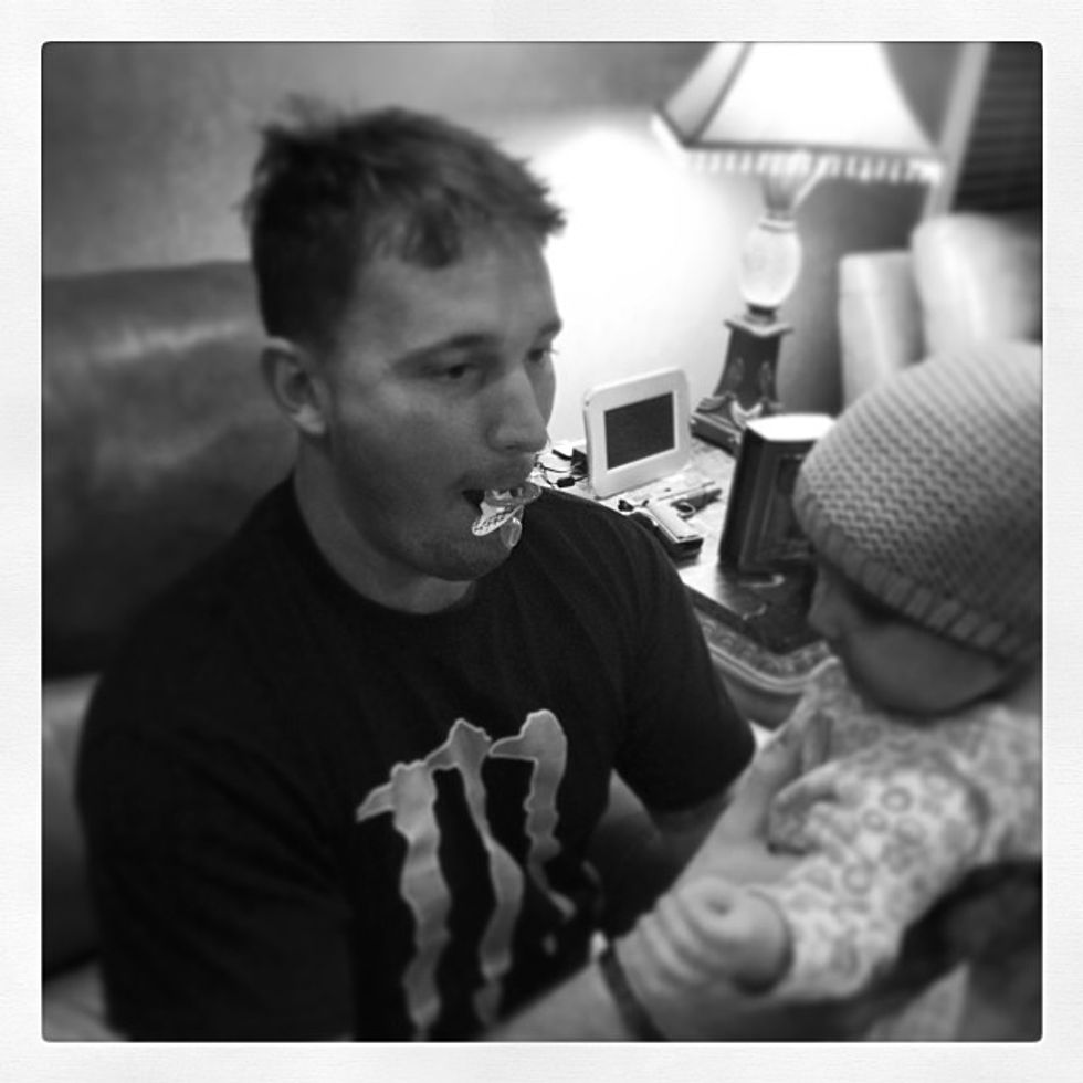 Wonkette Funtimes Activity Page: What's Wrong With This Picture Of Bristol Palin's Beau?