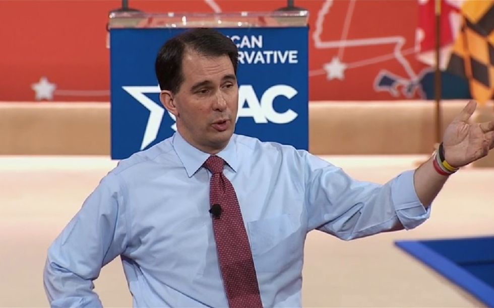 Scott Walker Knows How To Beat ISIS: Slash Their Pension Benefits