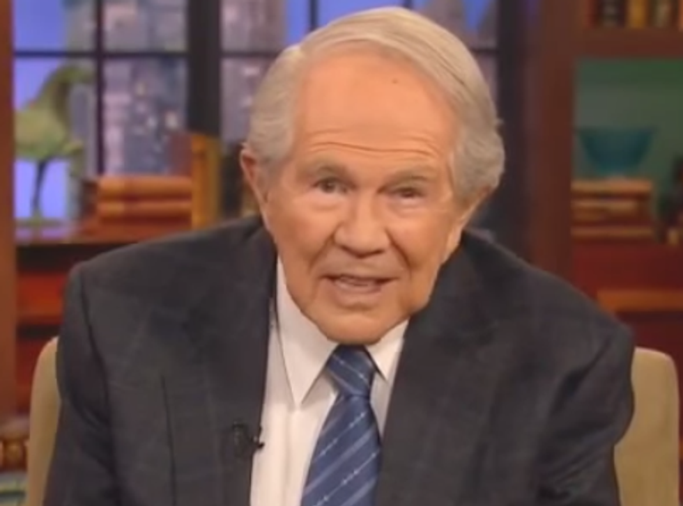Pat Robertson: Witches Might Curse Your Ultrasound Babbies If You Post Them On Facebook