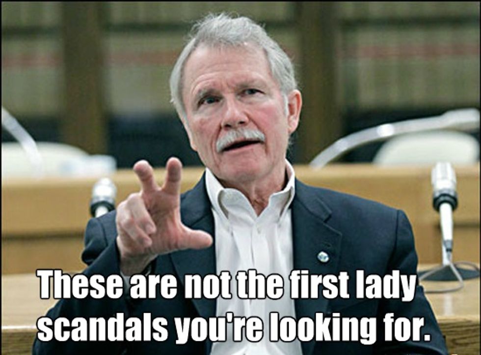 Oregon Gov. Kitzhaber, Vowing To Never Give Up, Never Surrender, Resigns