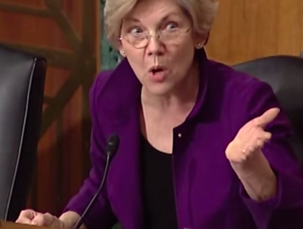 Gee Does It Seem Like Elizabeth Warren Knows More About Banks Than This Bank Lobbyist Does?