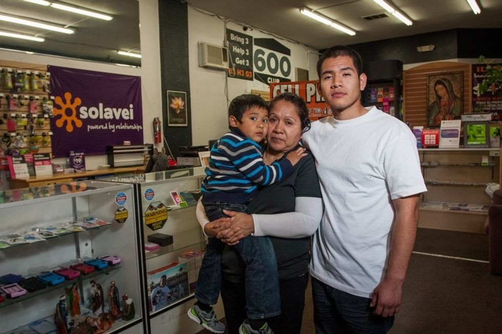 San Diego Cops Thought Brothers Were Robbing Own Store, Beat Them Up Just To Be Sure