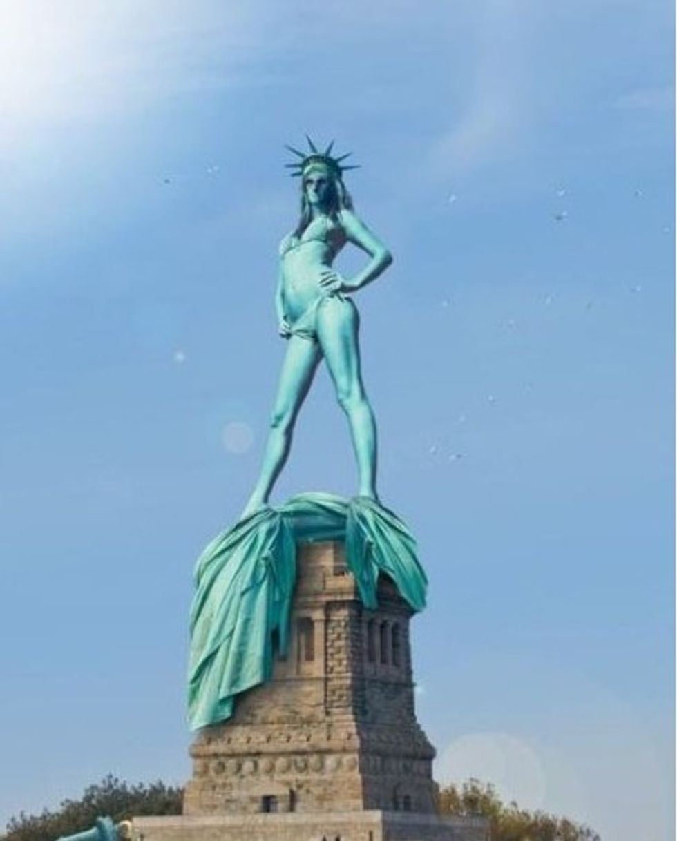 Rick Santorum Hates Americans For Our Erotic Freedoms