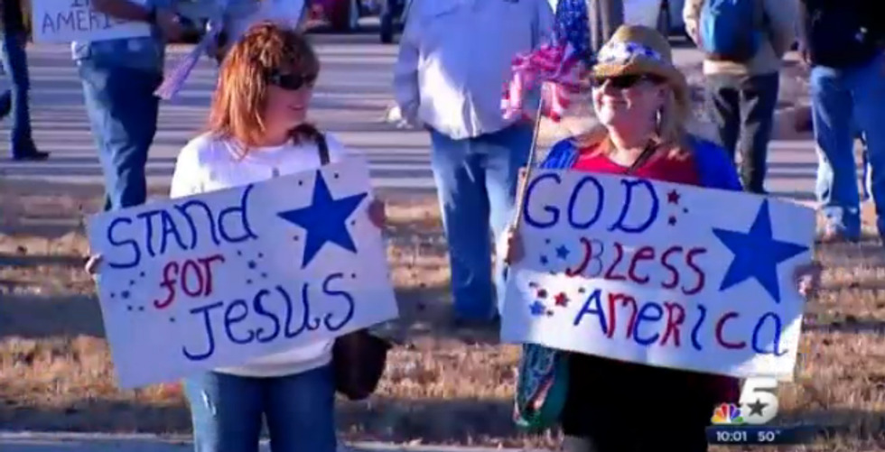 Muslims Condemn Terrorism, Get Southern Hospitality Texas-Style (It Is A Bad Style)