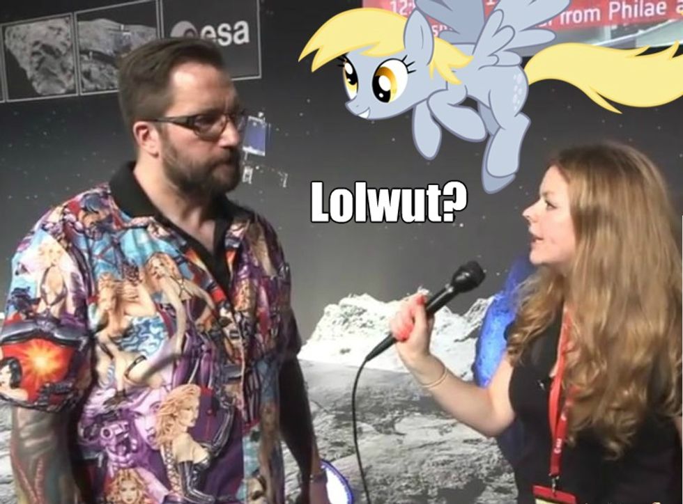 Derp Roundup: Science Man Wears Tacky Sexist Shirt, Twitter Has Thoughts