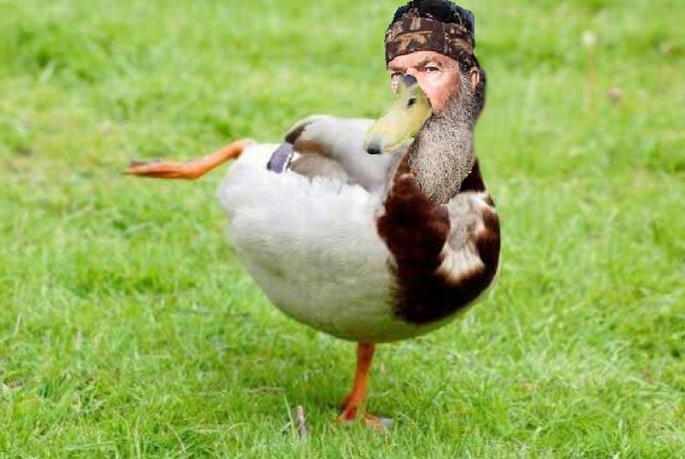 Duck Dynasty Guy Has A Penis, Not A Girl-Thingy