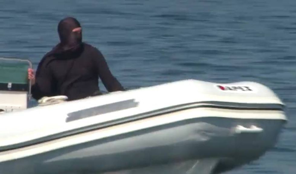 James O'Keefe Proves Obama Lets Canadian ISIS Militants In Ninja Costumes Cross The Border With Ebola And Ricin