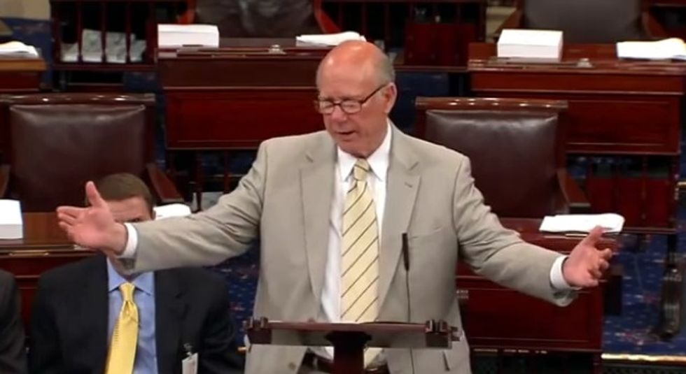 Kansas Dems Make Dirty Deal to Defeat Pat Roberts By Quitting