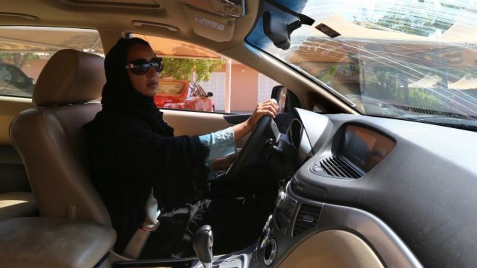 Global Nice Time: Saudi Ladies First People In History To Use Rosa Parks Analogy Correctly