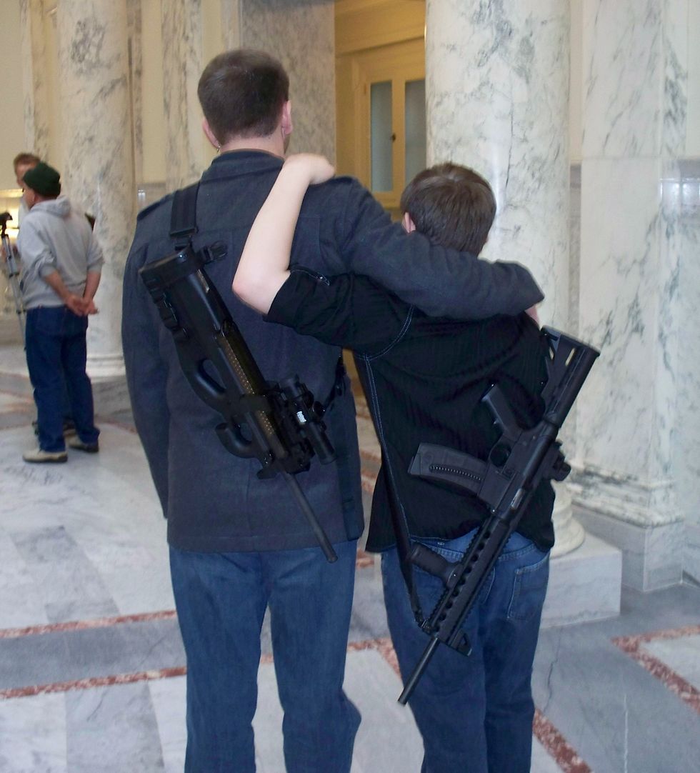 Idaho Gun Fondlers Bravely Resist Tyrant Hussein Obama's Imaginary Gun Confiscation Orders