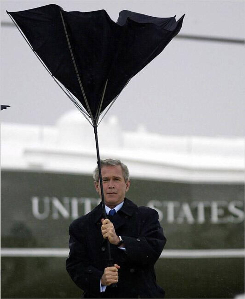 Haw Haw, Dumb Jerk Barack Obama Cannot Even Stand A Little Rain, What A Dumb Jerk