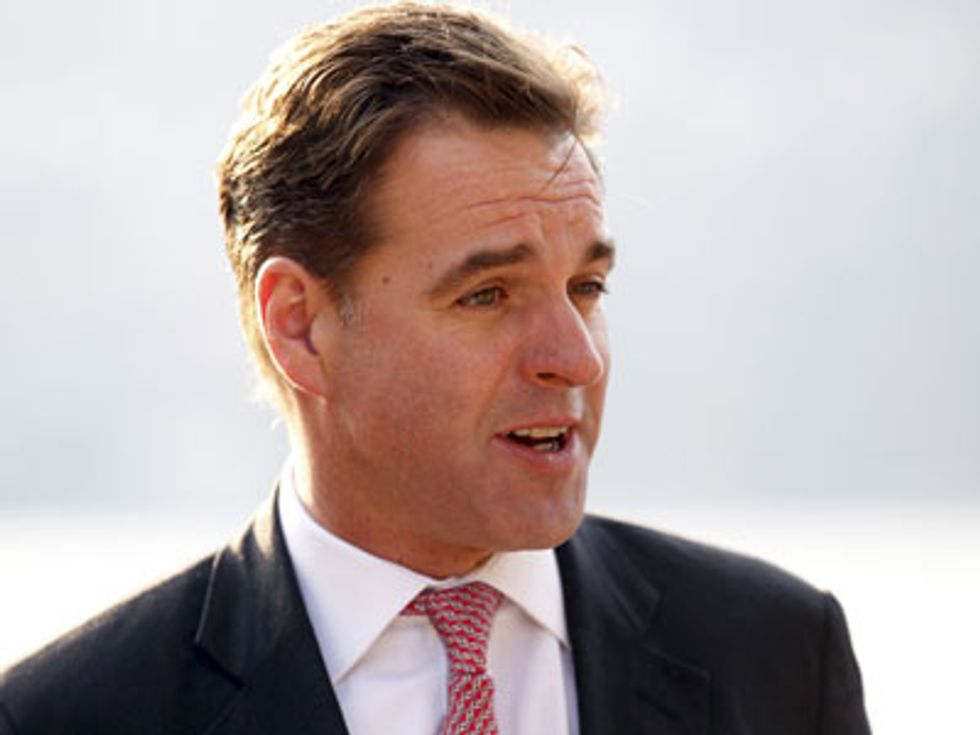 Niall Ferguson Mansplains Why He Is Sorry About Being Right For Bashing Gays