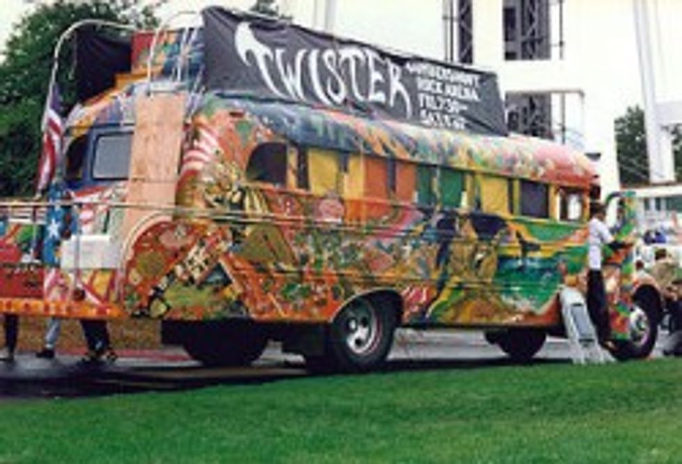 Attention Lonely San Francisco Wingnuts: Pam Geller Needs You For Her Dumb Bus Ad Lawsuit