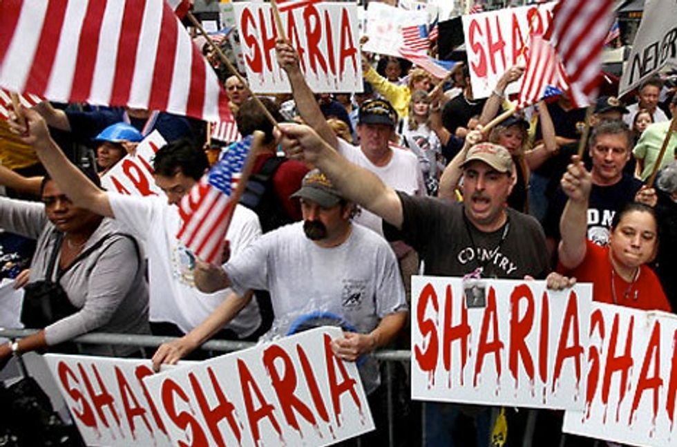 Comrade Obama Joins Wonkette War On Christmas With Halal Sharia Brigade