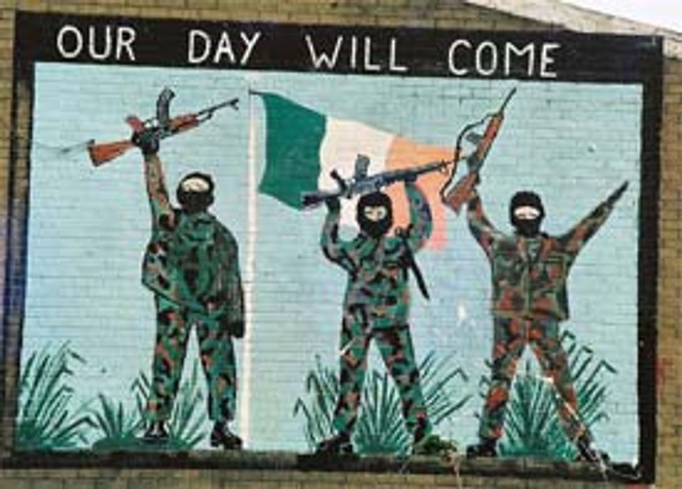 Bill Clinton To Unleash Irish Paramilitaries To Ensure Obama Victory