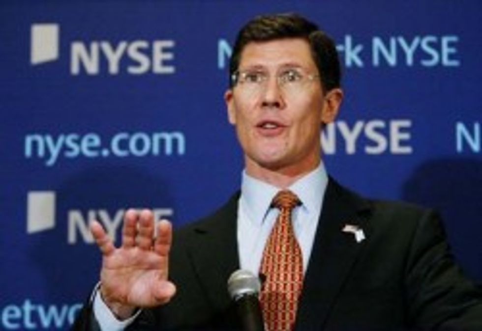 Former CEO of Merrill Lynch Has Some Very Pressing Questions About His Executive Pay