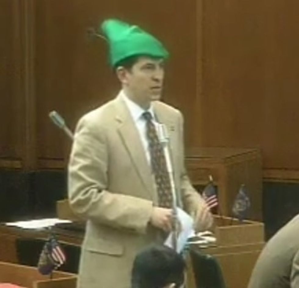 Alleged Sex Creep in Peter Pan Hat Is Prominent Oregon GOP Politican, Of Course
