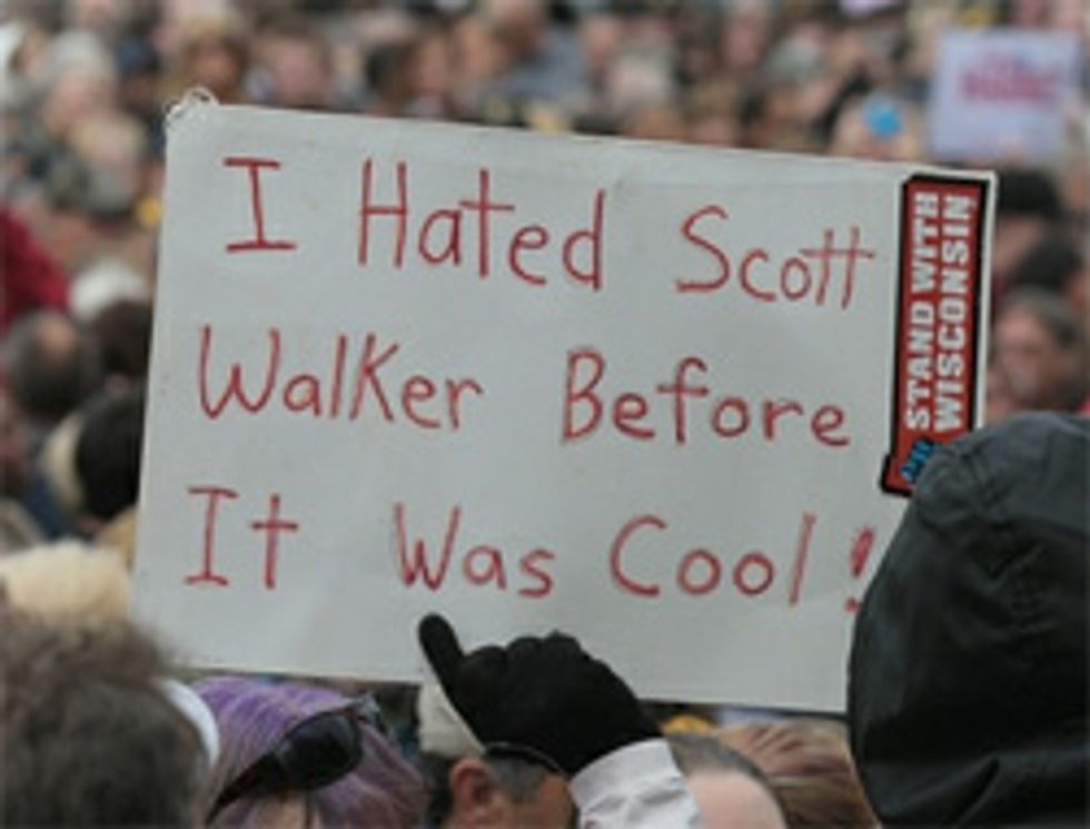 Your Constantly Updated Wisconsin Recall Liveblog! (Send Us Pix/Stories!)